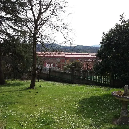 Auberge de jeunesse La Costana *