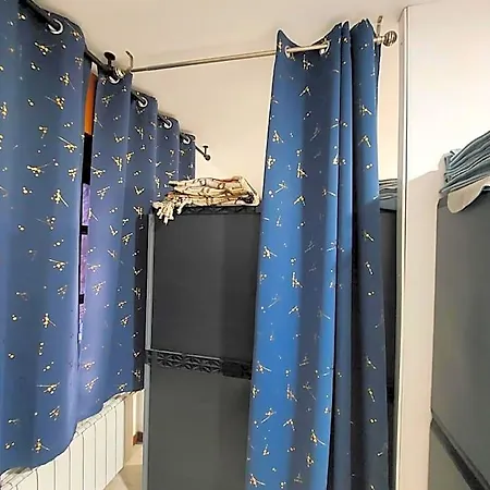 Hostel La Costana *