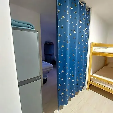 La Costana Hostel *